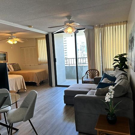 Aparthotel Island Vacations Honolulu Exterior foto